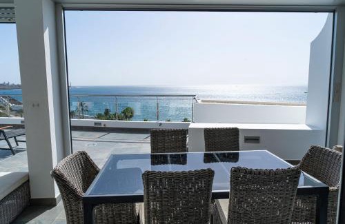 Pasito Blanco Apartment | Villa Deluxe Porto Mare-Fragata 17-PasitoBlanco-Terrace Panoramic seaview
