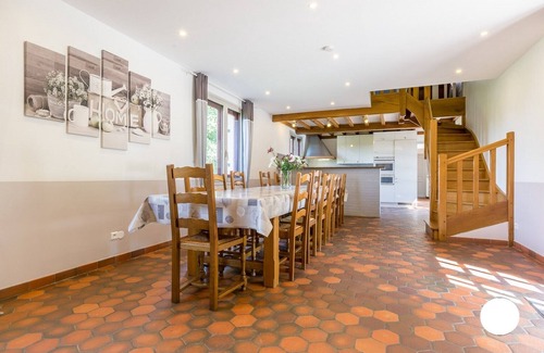 Cuigy-en-Bray Cottage | Villa des Eaux ouies, charming house with heated pool for 14 people