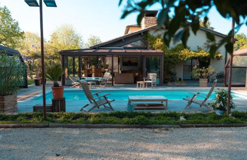 Dommartin Villa | Villa des gones