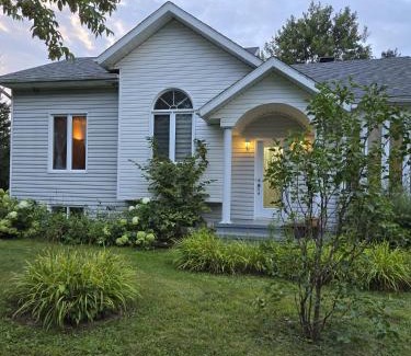Cheneville House | Villa Des Petits Bonheurs