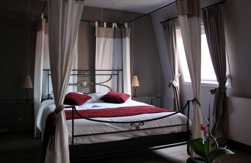 Sint-Andries Bed & Breakfast | Villa des Raisins