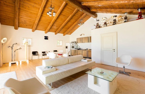 Guzman Villa | Villa Desiderio - Three Bedroom Villa, Sleeps 10