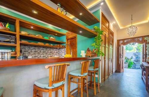 Gerokgak Villa | Villa Dewi Parwati, Bali - A dreamy holiday home! 100mtr from the Bali Sea!