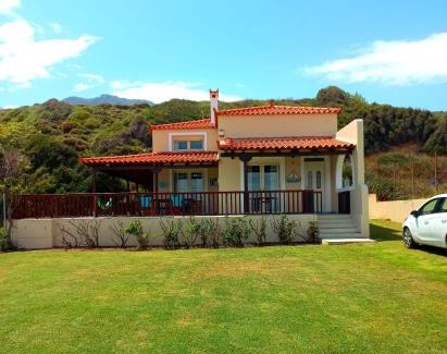 Vromolimnos House | Villa Dimitra