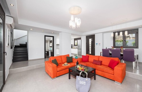 Lahania Villa | Villa Dionysos - Three Bedroom Villa, Sleeps 7