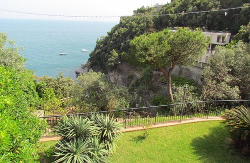 Erchie House | Villa - direct access to the beach