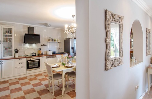 Kastel Sucurac House | Villa Dita - with a pool close to Split