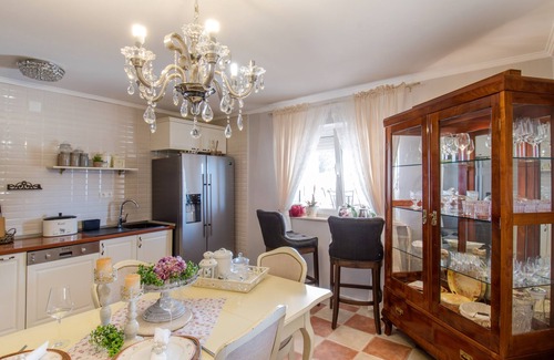 Kastel Sucurac House | Villa Dita - with a pool close to Split