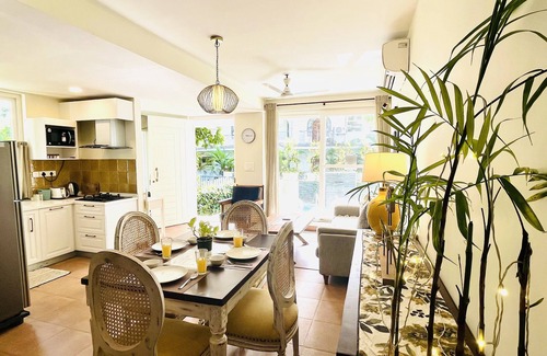 Vagator Villa | Villa Divino - Chic Villa, private pool, terrace, WiFi, 5 mins drive to beach!
