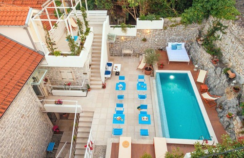 Kamenari Villa | Villa Divino with Pool