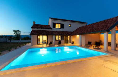 Zemunik Donji Villa | Villa DOKA