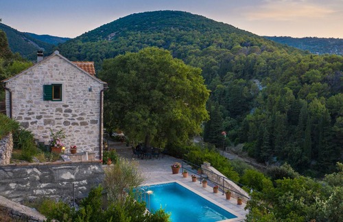 Dol Villa | Villa Dol on Brac – Crovillas GmbH