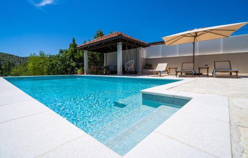 Dubrovacko Primorje Villa | Villa Doli - Lovely holiday home with private pool