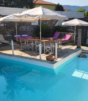 Pieres Villa | Villa Domatia