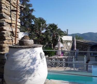 Pieres Villa | Villa Domatia