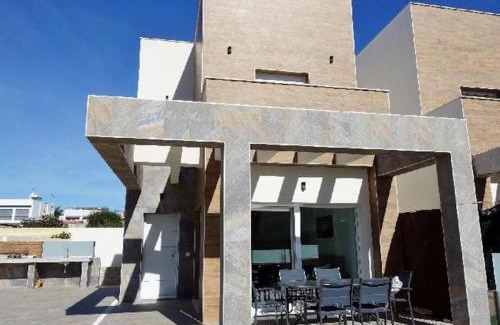Torrevieja Villa | Villa Domicil de Luxe