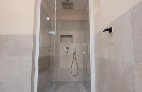Kastel Villa | Villa Dorina