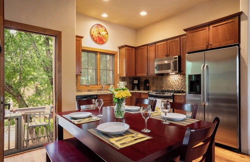 Northeast Santa Fe House | Villa Dos Ninos - Blocks From Downtown