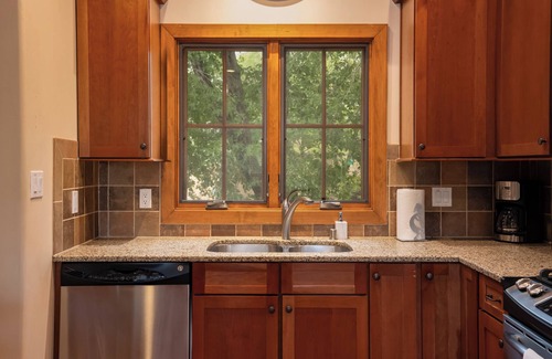 Northeast Santa Fe House | Villa Dos Ninos - Blocks From Downtown