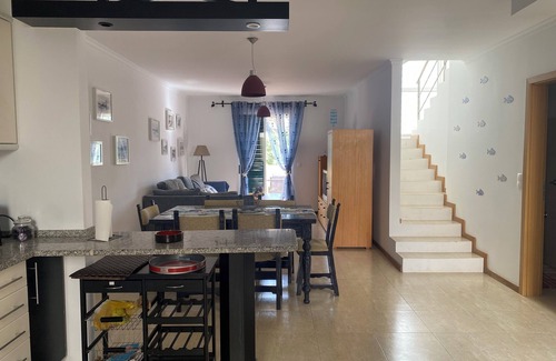 Pedras Pretas House | Villa Dragoeiro: near the beach (Henrique beach)