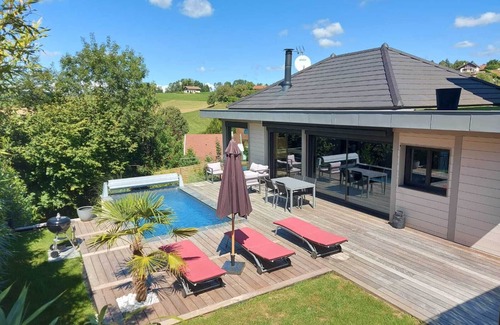 Naves-Parmelan House | Villa du Parmelan between lake and mountains with private heated pool