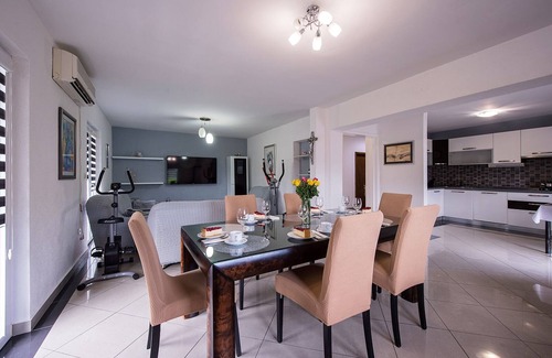 Lokvicici Villa | Villa DUKA with heated private pool - Makarska region