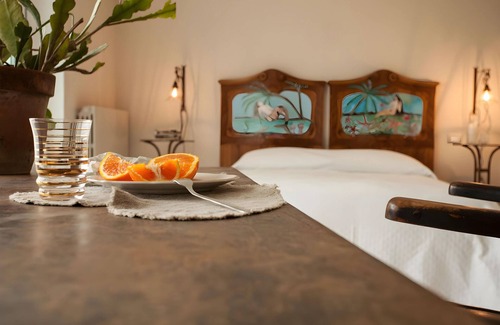 Gradara Villa | Villa 'E M - Cubo Con Vista' with Private Terrace, Wi-Fi and Air Conditioning