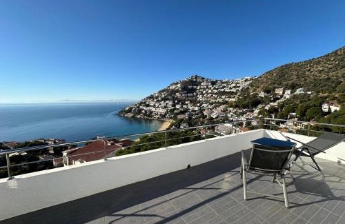 Almadraba-Canyelles House | Villa Eden Roc AV-22