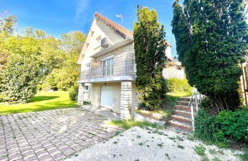 Claye-Souilly Villa | VILLA EDOUARD - 180m2 in nature & forest - 20min Disney - 7min airport