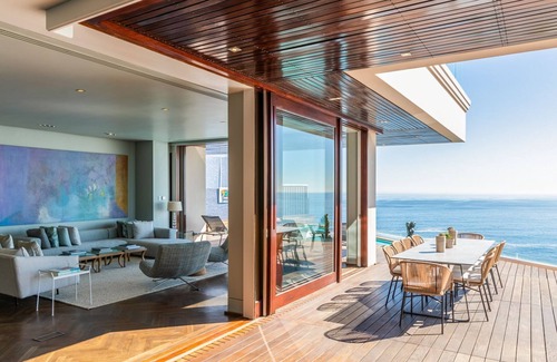 Bantry Bay Villa | Villa Een - Three Bedroom Villa, Sleeps 6