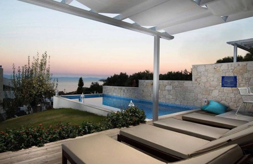 Paliouri Villa | Villa Electra by Fantasia Villas