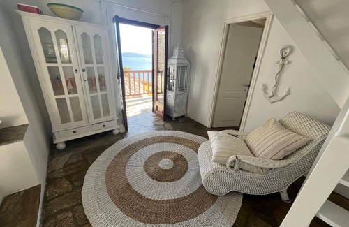 Kanapitsa Villa | Villa Electra - full luxury, pool, best views on the island, 5mins walk to beach