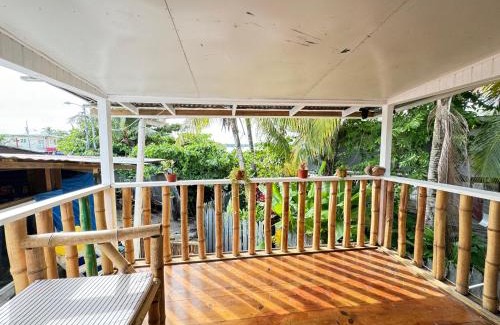 Carenero Island House | Villa Elena - Private Room with Shower