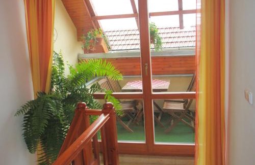 Smizany House | Villa Elena