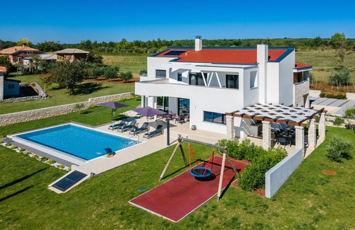 Visnjan Villa | Villa Eleonora, luxury villa in Višnjan, Žužići, near Poreč