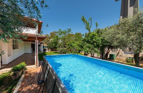 Torre degli Ulivi House | Villa Eleonora Residence App to 3