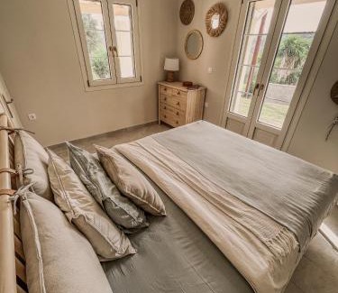 Peroulades Villa | Villa Elia