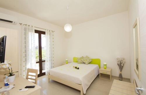 Birgi Vecchi Bed & Breakfast | Villa Elios Guesthouse