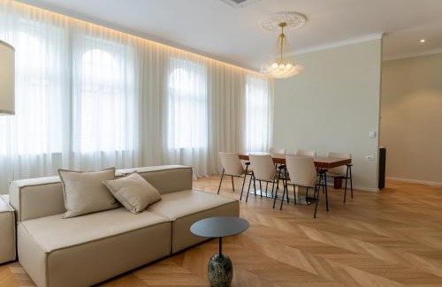 Slovenj Gradec Apartment | Villa Elizabeth - Grand Family Apartment