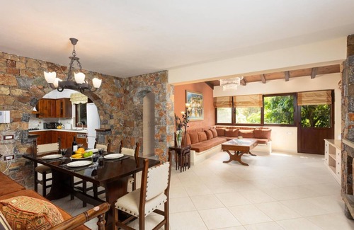 Elounda Villa | Villa Elounda Blue - Four Bedroom Villa, Sleeps 10