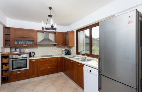 Plaka Villa | Villa Elounda Plaka - Three Bedroom Villa, Sleeps 8