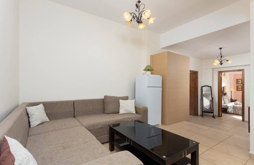 Plaka Villa | Villa Elounda Plaka - Three Bedroom Villa, Sleeps 8