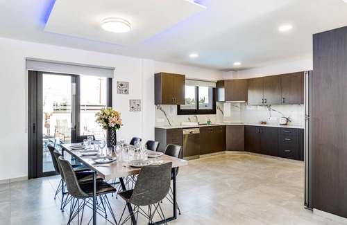 Timi Villa | Villa Elpida ONE by Ezoria Villas