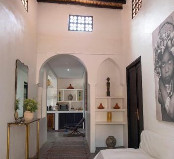 Lahebichate Villa | Villa Em