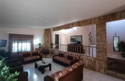 Topeiros Villa | Villa Emara