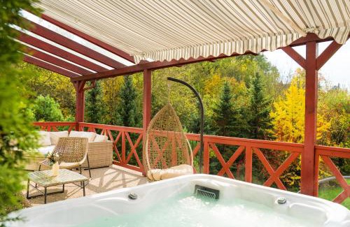 Luhacovice Apartment | Villa Emausy