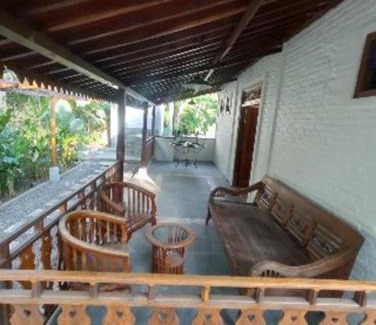 Katukaras Cabin | Villa Embun Batukaras
