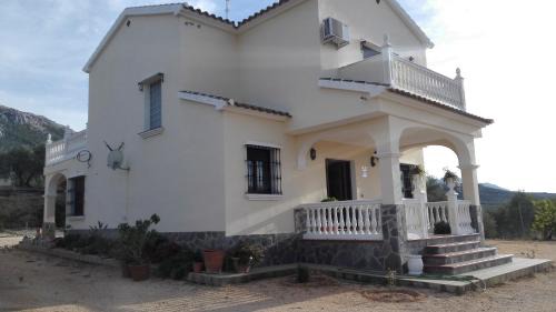 Villanueva del Trabuco Villa | Villa en lo alto del monte