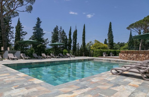 Tordera Villa | Villa 'Encanto' with Mountain View, Wi-Fi and Air Conditioning