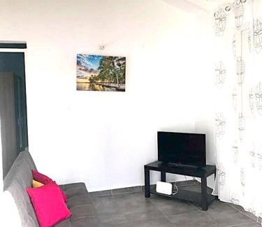 Le Moule Villa | Villa enchanteresse au Moule avec piscine privée